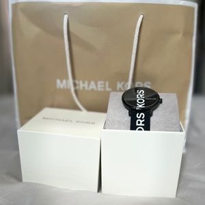 Michael Kors Black and White silicone watch